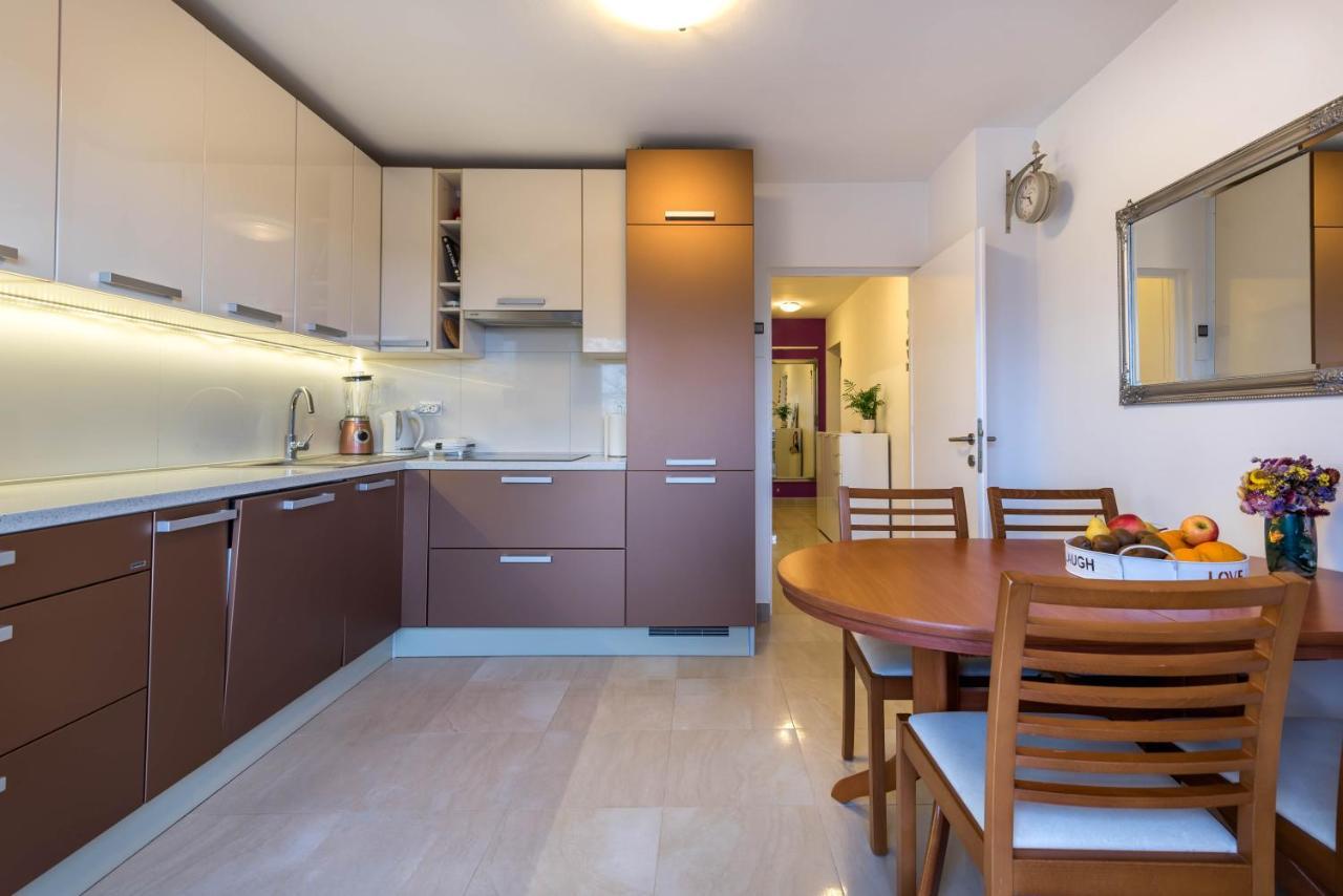 Apartman Jan 2+2 With Balcony *